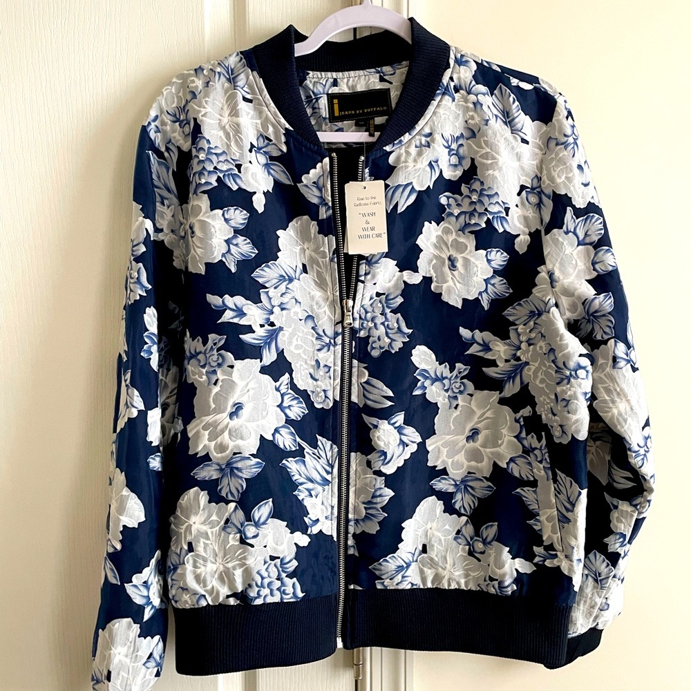 Jeans by Buffalo Blue Floral Bomber Jacket size Large NWT